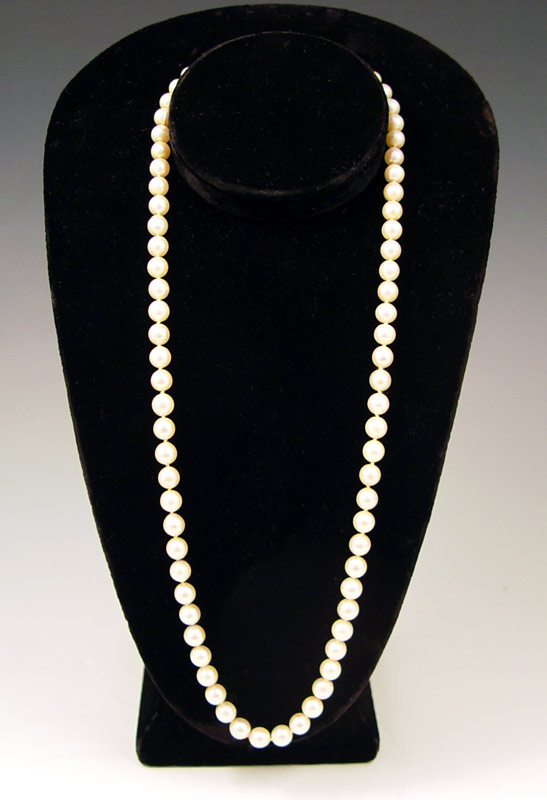 Appraisal: '' STRAND NECKLACE OF CULTURED PEARLS Strand of - mm