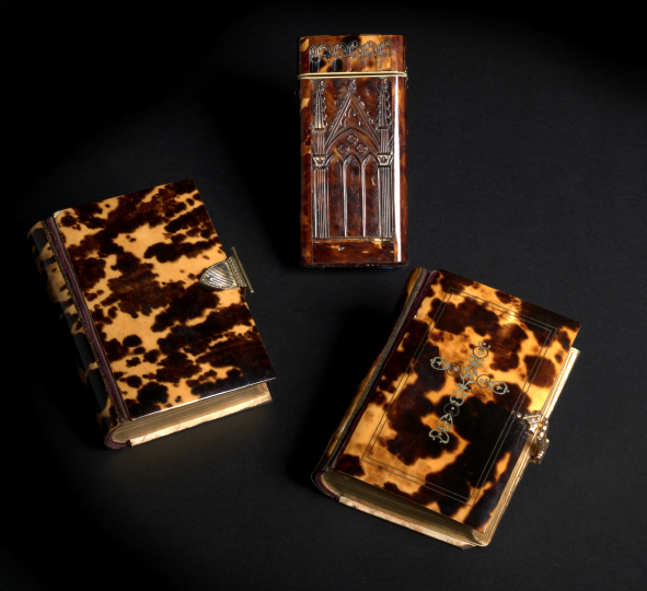 Appraisal: Good English Tortoiseshell Lady's Etui th century the tall rectangular