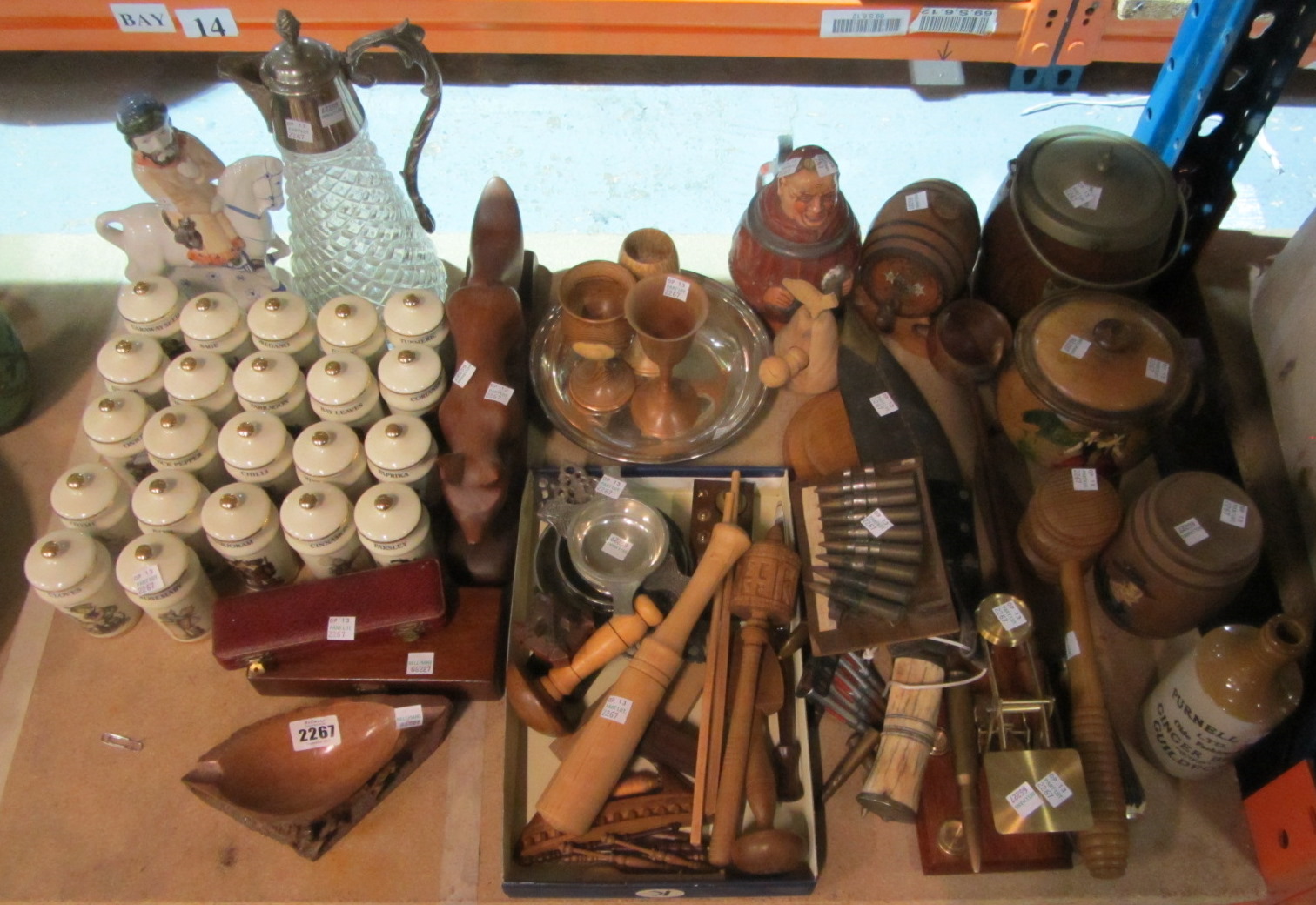 Appraisal: A quantity of mixed collectables including miscellaneous wooden items a