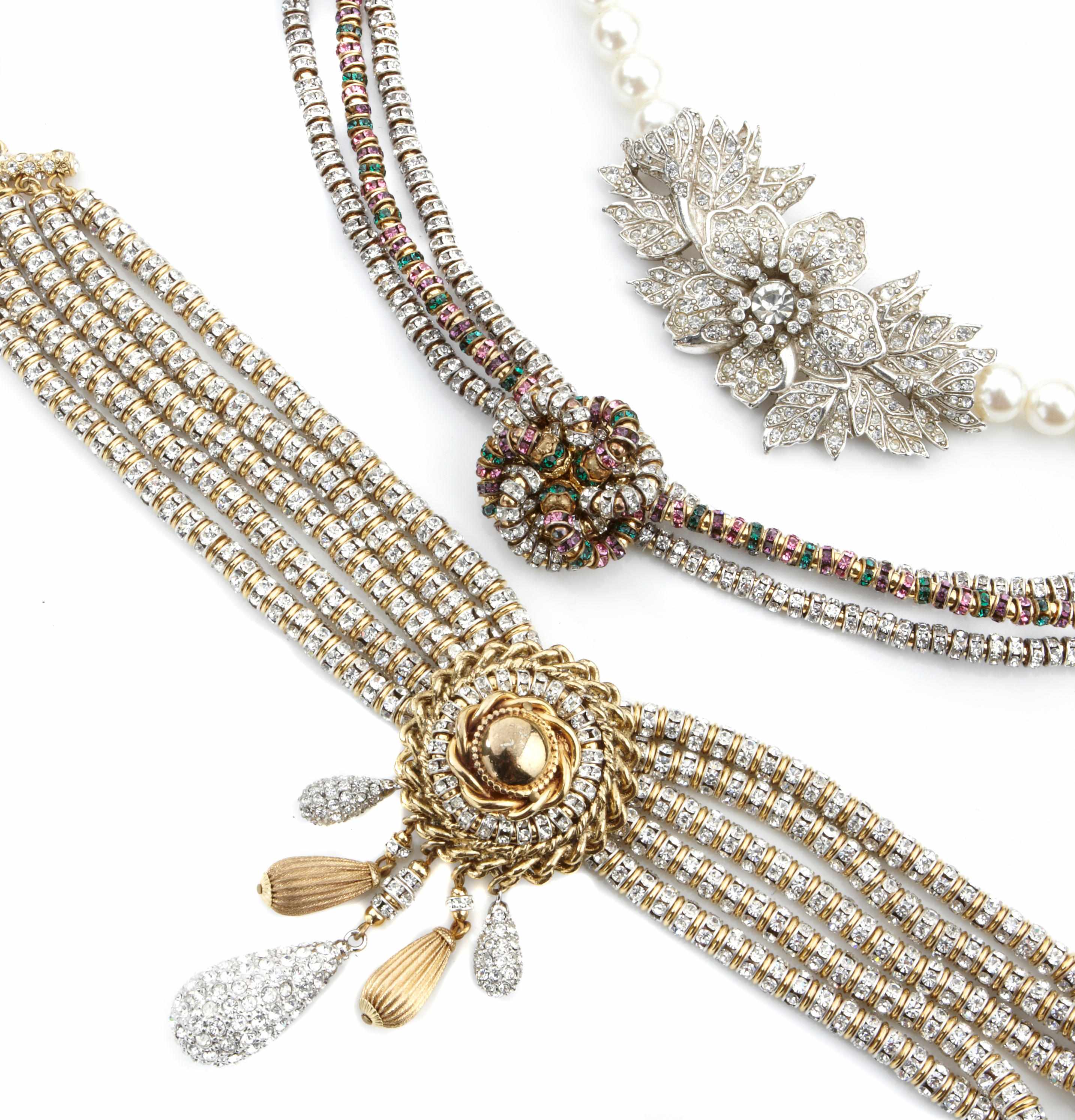 Appraisal: A group of costume jewelry