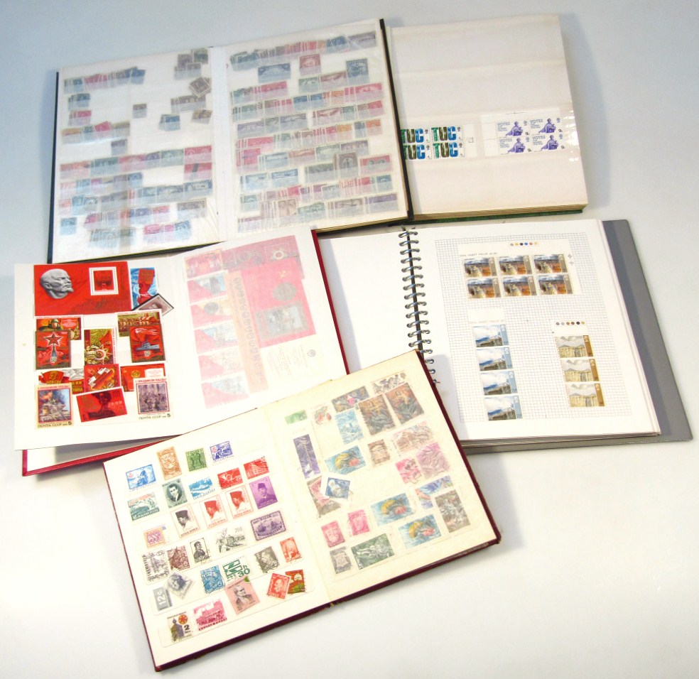 Appraisal: Various stamps to include Collectors Series GB and others world