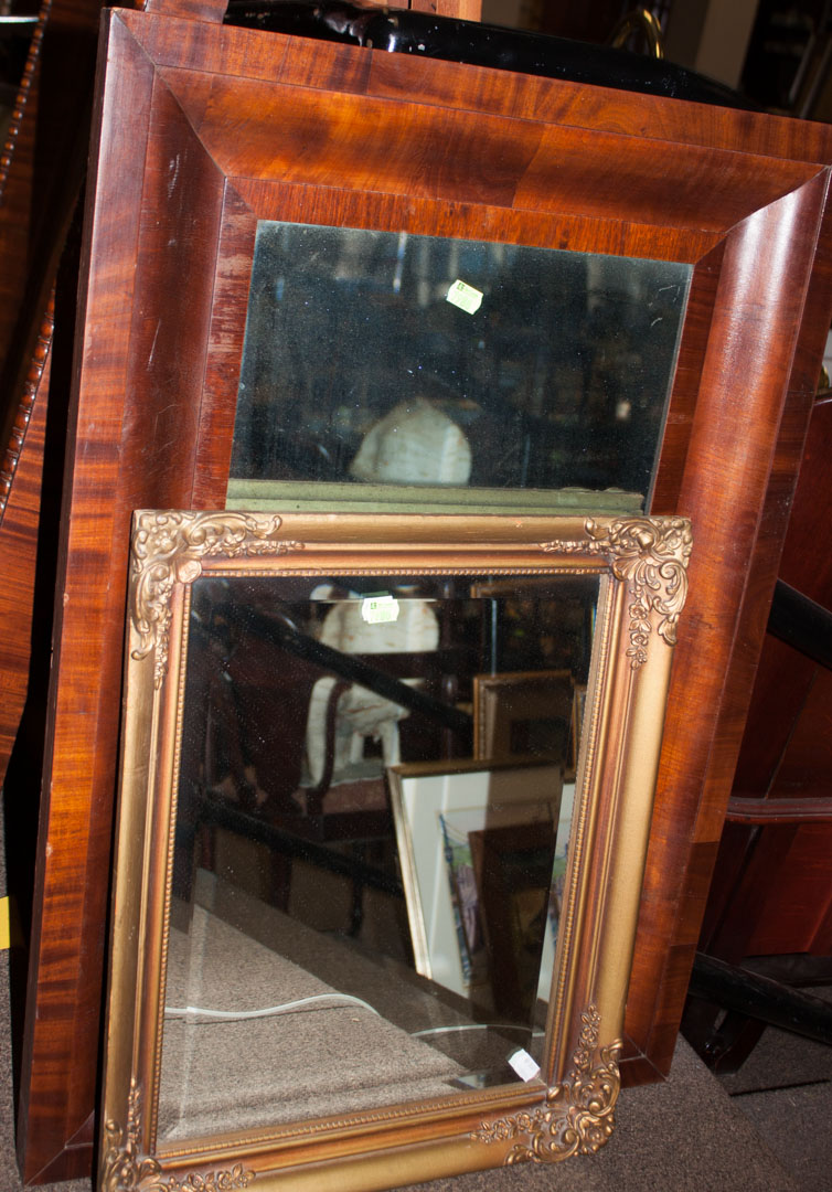 Appraisal: Mahogany ogee mirror a gilt mirror