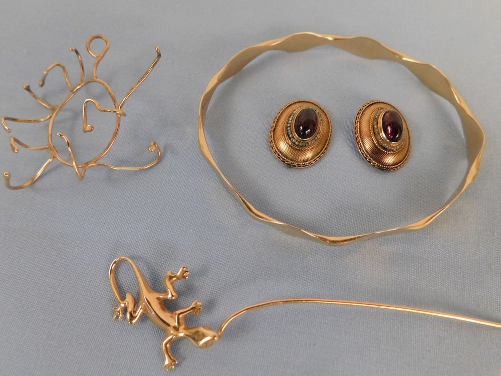 Appraisal: K GOLD JEWELRY LOT Various k gold jewelry items including