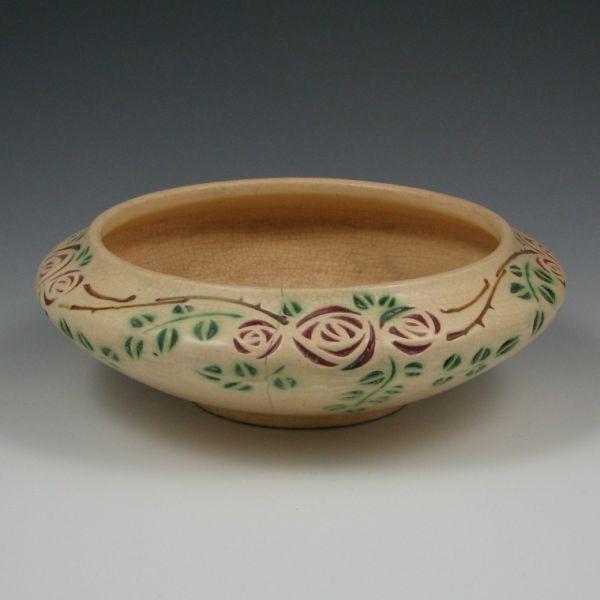 Appraisal: Roseville Velmoss Scroll or Early Rosecraft - bowl Unmarked A