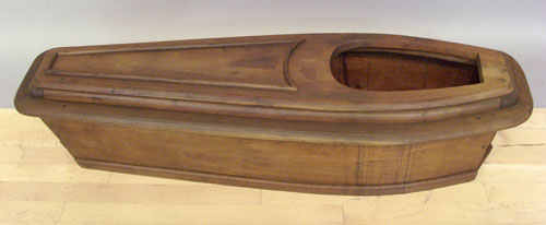 Appraisal: Walnut coffin h l