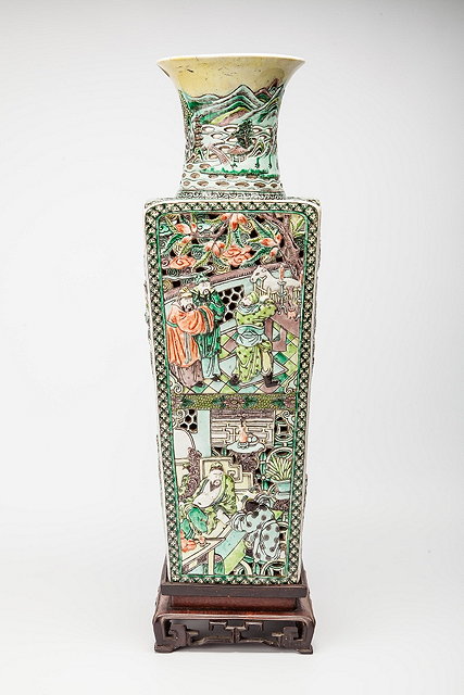 Appraisal: A CHINESE FAMILLE VERTE RETICULATED SQUARE VASE of tapering form