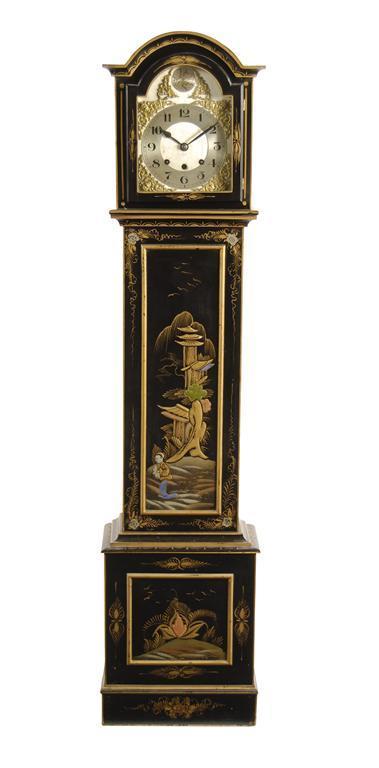 Appraisal: A Chinoiserie decorated Grandmother clock