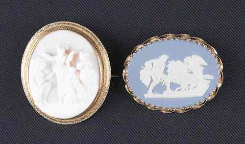 Appraisal: Two K yellow gold framed cameos to include an angel