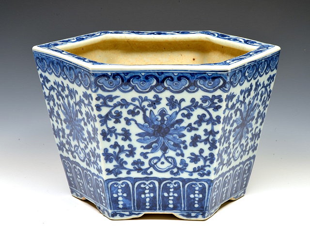 Appraisal: A CHINESE BLUE AND WHITE HEXAGONAL JARDINIERE with lotus flower