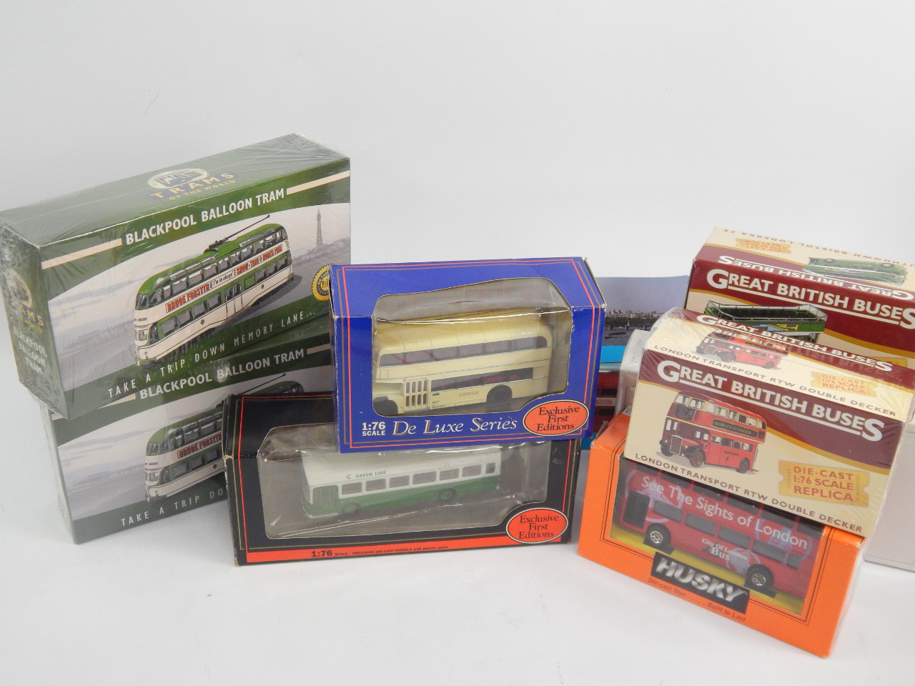 Appraisal: Various die cast vehicles to include Great British Buses series