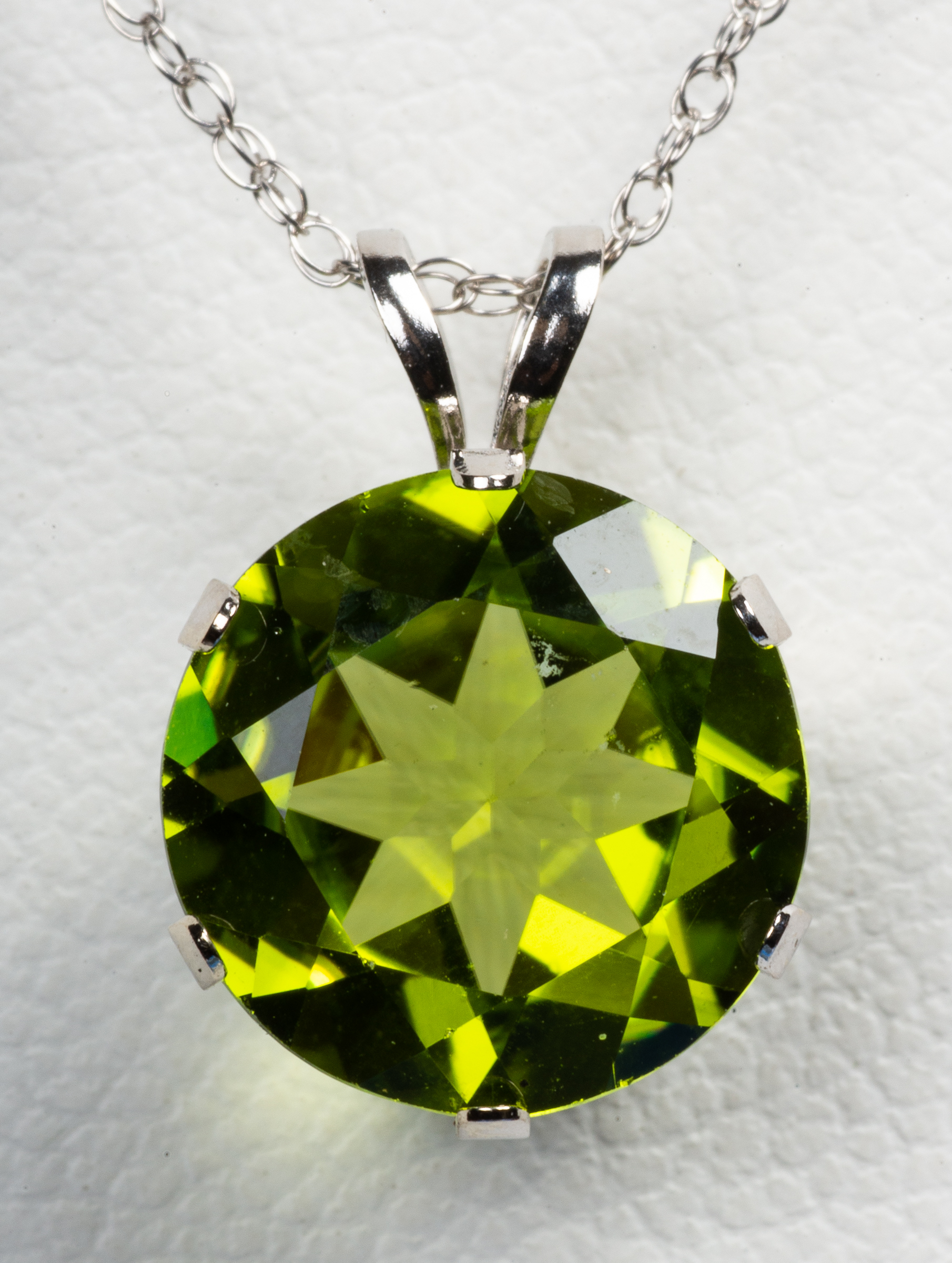 Appraisal: K WHITE GOLD CT PERIDOT PENDANT NECKLACE K white gold