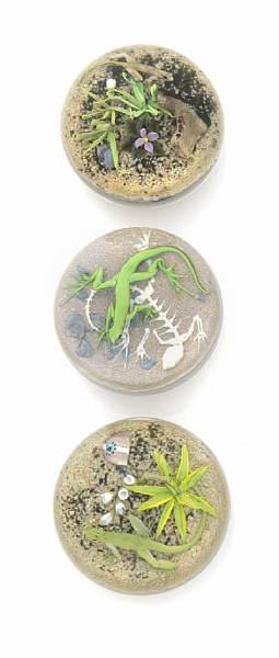 Appraisal: Three Jim Donofrio lizard glass paperweights - each engraved Jim