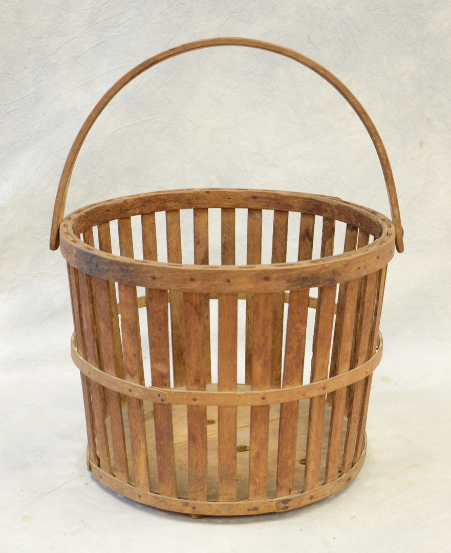 Appraisal: Oak splint clam basket holes in bottom for drainage copper