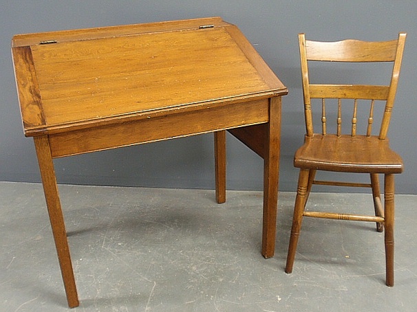 Appraisal: - Pine and oak slant-lid schoolmaster s desk c h