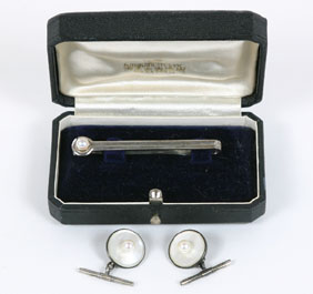 Appraisal: Mikimoto marked 'silver' and mother of pearl cufflinks with pearls