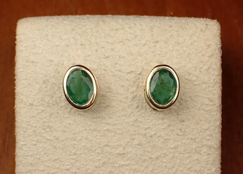 Appraisal: PAIR OF EMERALD AND YELLOW GOLD EAR STUDS each yellow