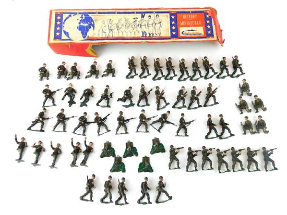 Appraisal: TOYS pieces Authenticast WWII soldiers in various poses made in