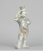 Appraisal: Lladro Florencio Porcelain Figurine Clown with a violin figurine matte