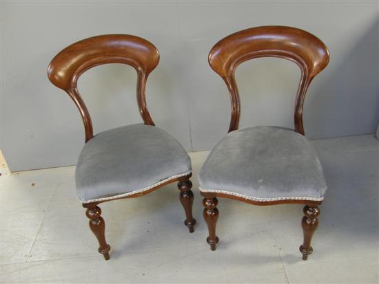 Appraisal: Set of six th Century mahogany open back dining chairs