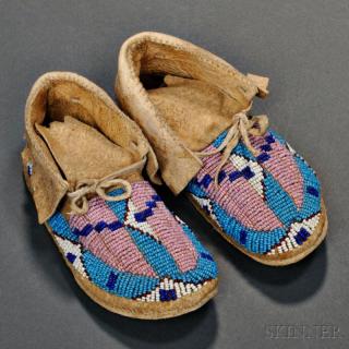 Appraisal: Pair of Lakota Beaded Hide Child's Moccasins c late th