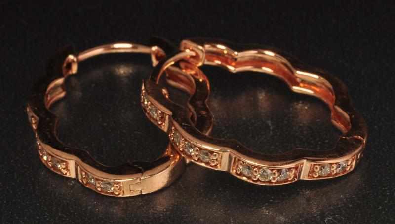 Appraisal: Pair of K Y Gold Diamond Hoop Earrings Description Diamonds