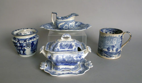 Appraisal: Five pieces of blue transfer porcelain th c - tallest