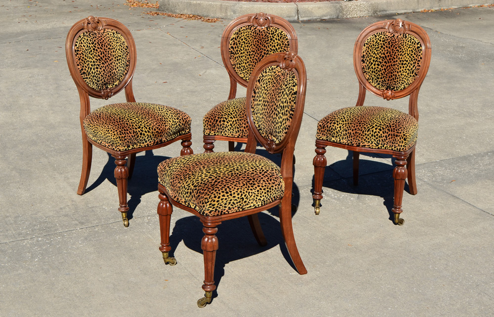 Appraisal: CARVED VICTORIAN SIDE CHAIRS Carved medallion backs shaped supports and