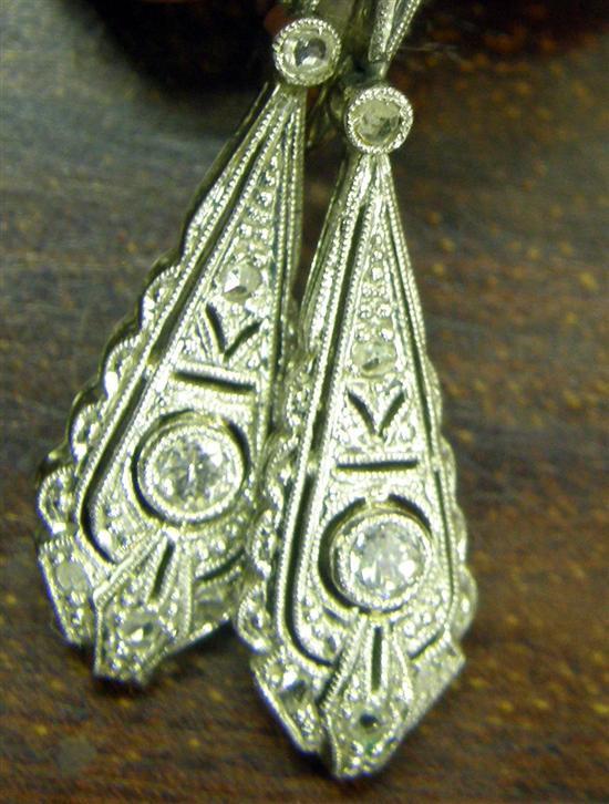 Appraisal: A PAIR OF DIAMOND SET PENDANT EARRINGS