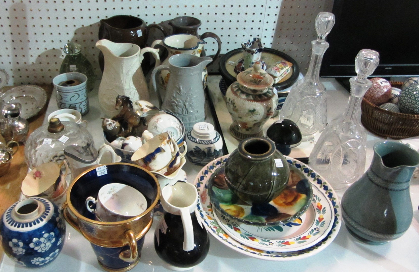 Appraisal: A quantity of ceramics and glassware including various jugs jars