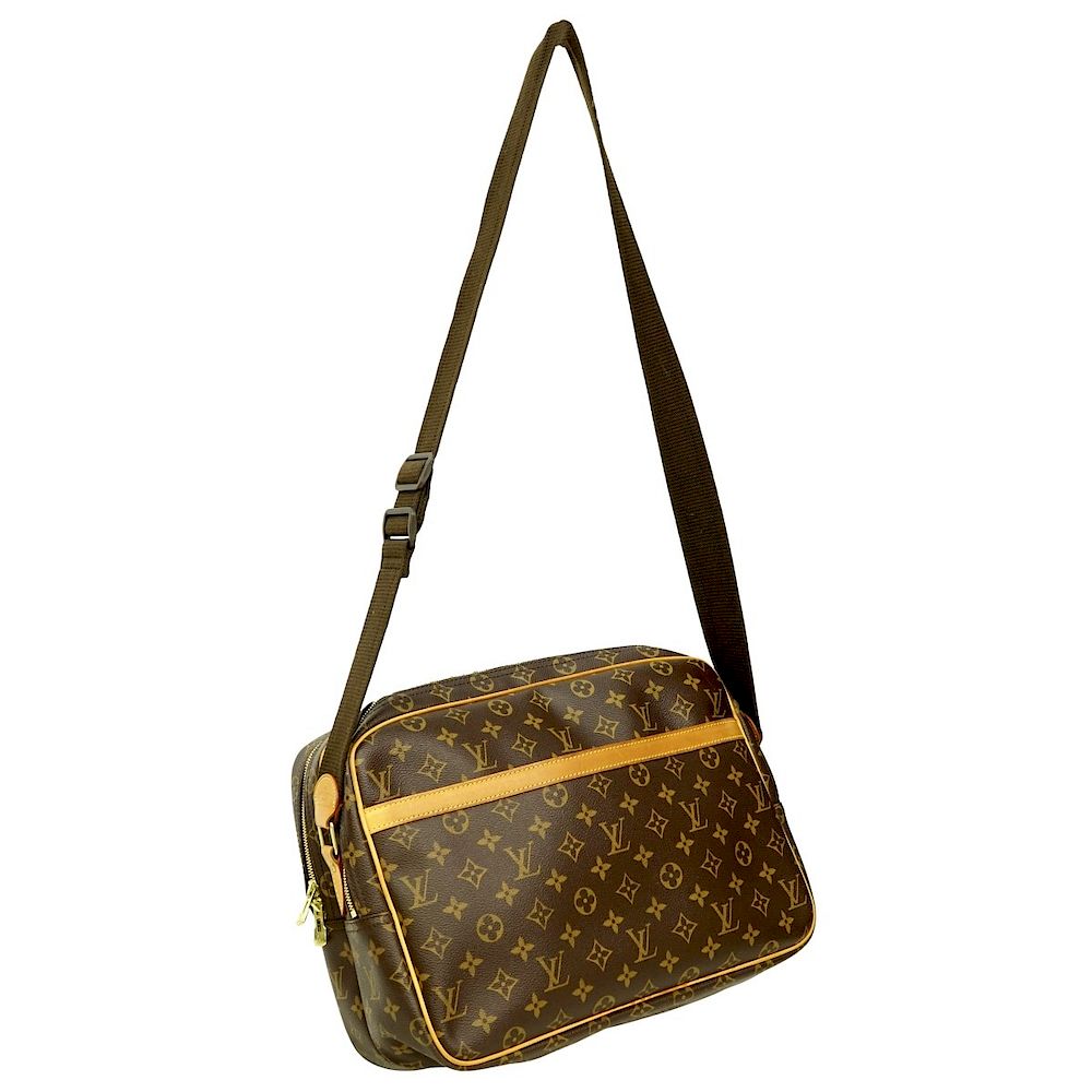 Appraisal: Louis Vuitton Brown Monogram Reporter GM Louis Vuitton Brown Coated