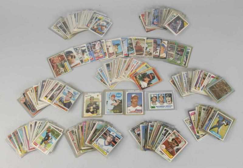 Appraisal: Lot of s - s Baseball Cards Description Includes star