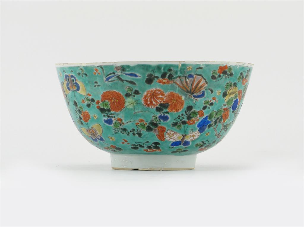 Appraisal: A Chinese famille verte bowl