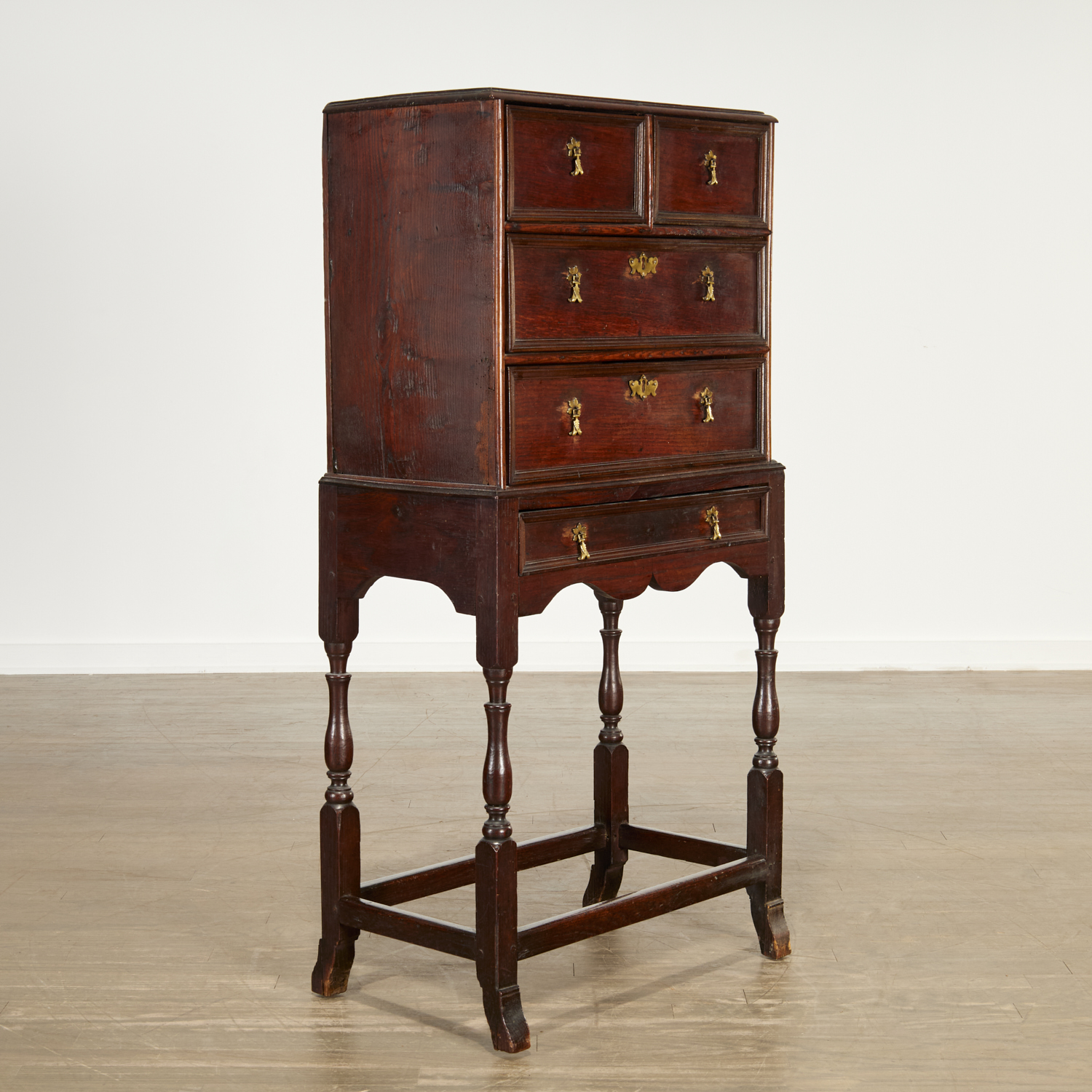 Appraisal: ANTIQUE WILLIAM MARY STYLE OAK CABINET ON STAND th th