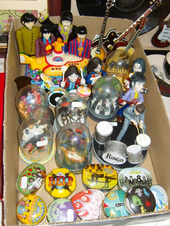 Appraisal: A collection of Franklin Mint Musical Boxes playing various Beatle