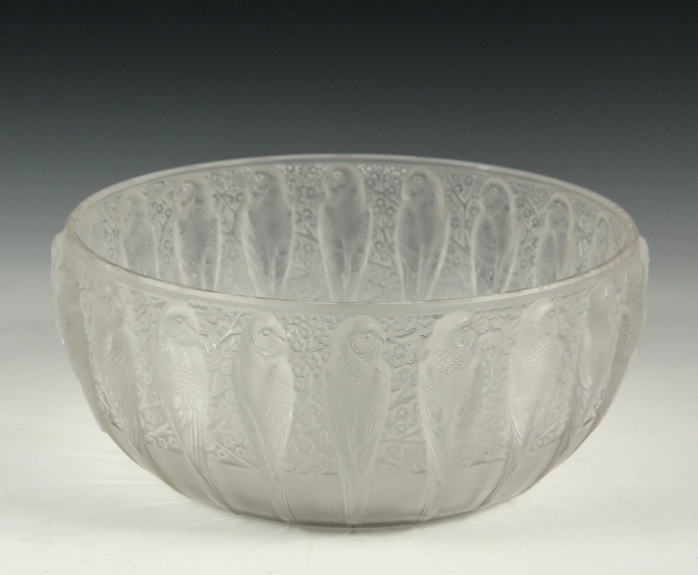 Appraisal: RENE LALIQUE BOWL - Perruches Coupe Center Bowl with Parrots