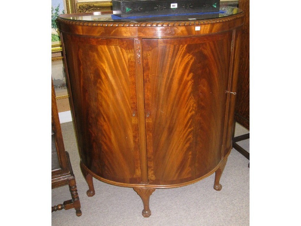 Appraisal: Mahogany bowfronted side cabinet