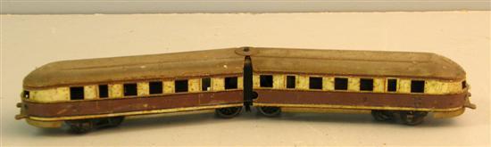 Appraisal: Marklin 'O' gauge joined Pullman cars