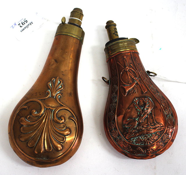 Appraisal: A TH CENTURY COPPER AND BRASS POWDER OR SHOT FLASK