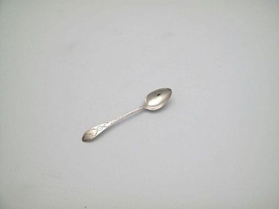 Appraisal: Benjamin Lumsden a silver Bright-cut old English Point pattern teaspoon