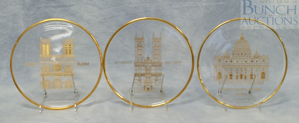 Appraisal: Orrefors Sweden Famous Places of Worship Annual Plates Notre Dame