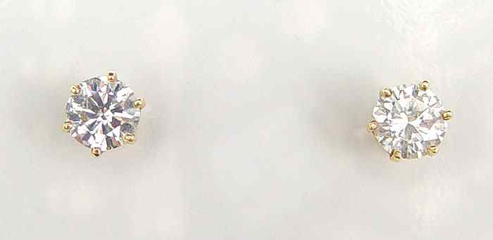 Appraisal: CTW DIAMOND STUD EARRINGS Round brilliant cut diamonds approx ctw