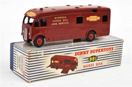 Appraisal: DINKY SUPERTOYS HORSE BOX MAROON RED WHEELS VERY MINOR PAINT