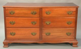 Appraisal: Mahogany double chest ht wd dp Mahogany double chest ht