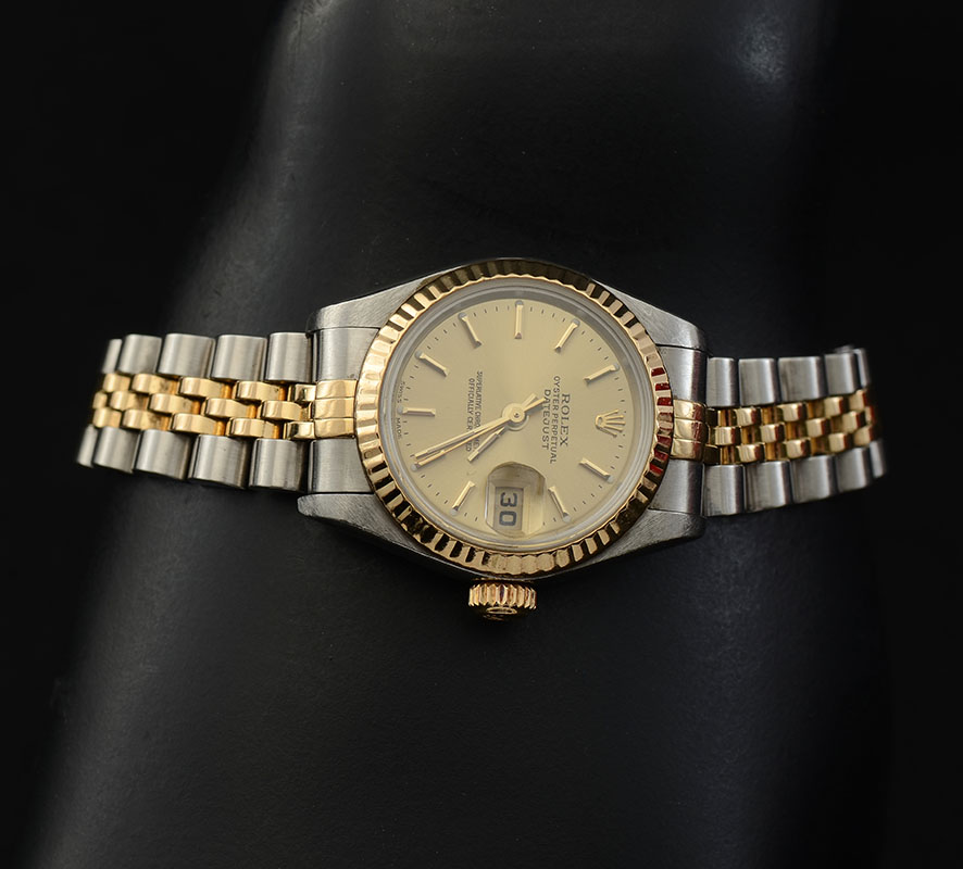 Appraisal: LADIES K SS ROLEX OYSTER PERPETUAL DATEJUST W JUBILEE BRACELET