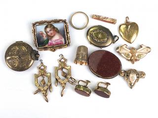 Appraisal: lot of pcs Victorian gold jewelry incl pc oval set