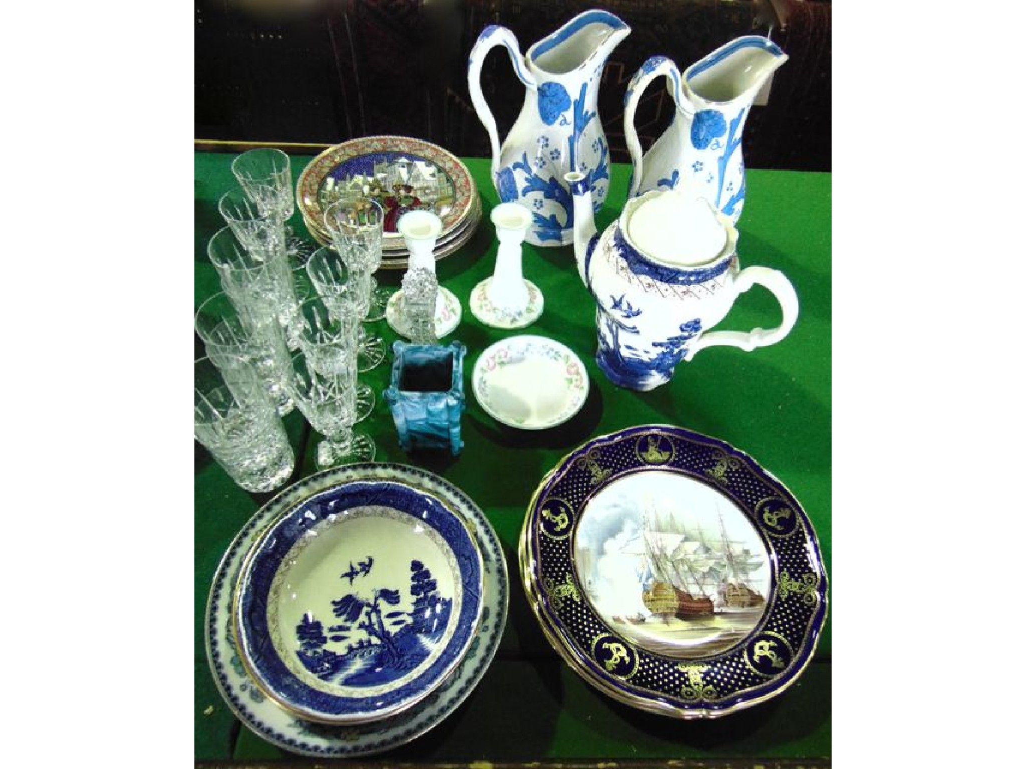 Appraisal: A collection of ceramics and glassware including a set of