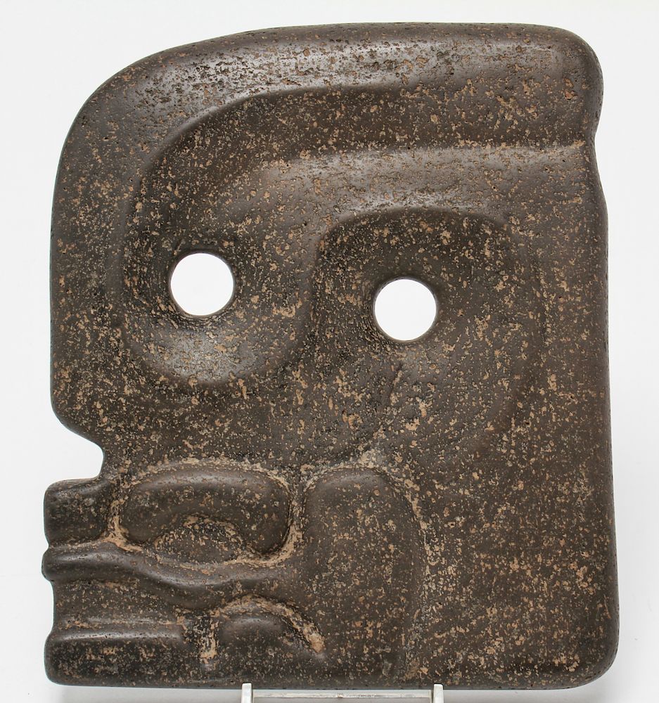 Appraisal: Pre-Columbian Mayan Guatemalan Face Carved Stone Pre-Columbian Mayan Guatemalan carved