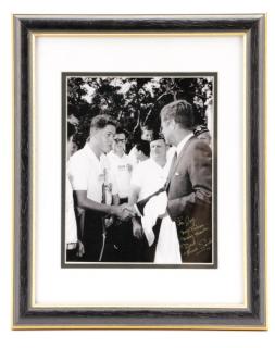 Appraisal: Sachs Bill Clinton with President Kennedy Arnie Sachs American -