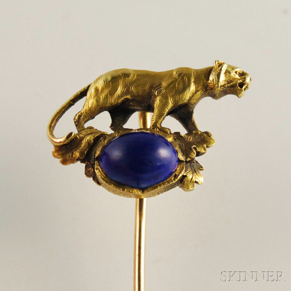 Appraisal: kt Gold and Lapis Lazuli Panther Stickpin the stickpin with