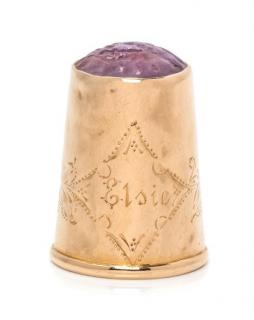 Appraisal: A Swedish -Karat Yellow Gold and Hardstone Thimble Gustaf Dahlgren